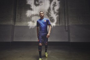 亚博体育-体坛三线齐发，亚特兰大备战CBA，公牛主帅复盘NBA，阿森纳调整欧超杯名单